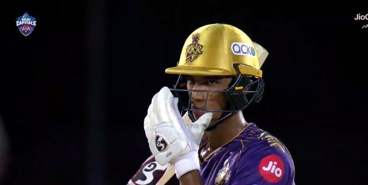 Brilliant debut for U-19 champ Angkrish Raghuvanshi! He stood rock solid, bringing up a solid partnership with #SunilNarine. Saw glimpses of Gill in him. Sweet how he said “I am excited to talk to you” during a conversation with @bhogleharsha! Bright future awaits. #KKRvsDC