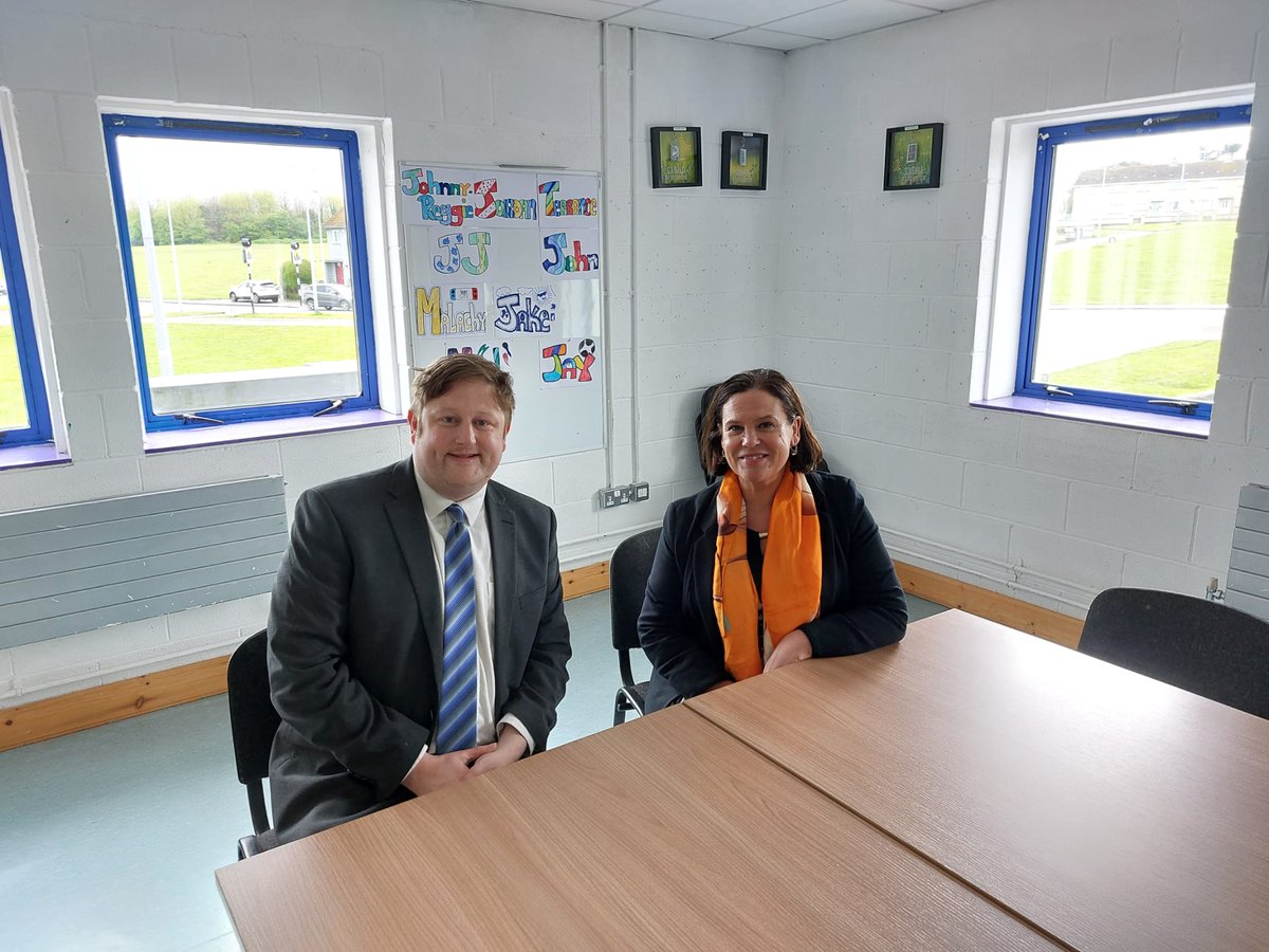 Nick468official's tweet photo. Caught up with @SinnFeinIreland leader @MaryLouMcDonald who was in #Limerick today.
Story here ➡️https://t.co/YjZUlX2aK1
#LimerickLive https://t.co/N2ol5Xxiog