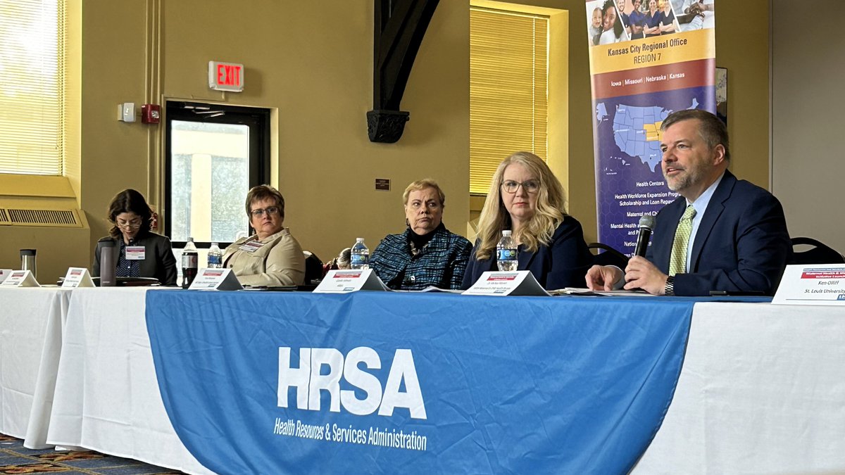 As part of HRSA’s Enhancing Maternal Health Initiative, Administrator Johnson and #HRSA colleagues convened local MO grantees, providers, researchers, and people with lived experience at @Slu_official Maternal Health Center of Excellence. #HRSAhelpsMoms #HRSAEMHI #maternalhealth
