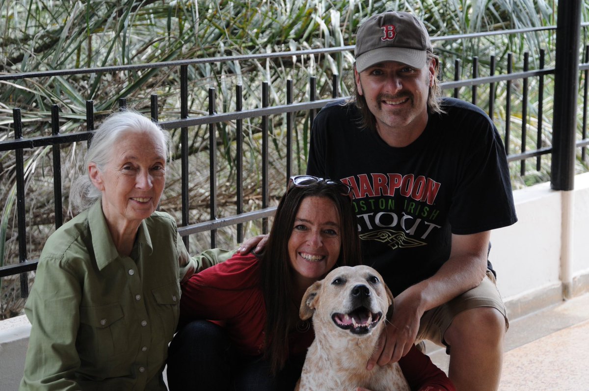 A big HAPPY BIRTHDAY to our wonderful friend Jane. We treasure our friendship, times together, and especially our shared mission to make the world a safe and beautiful place for all. 🩵 #happybirthdayjane #jane #janegoodall @JaneGoodallInst