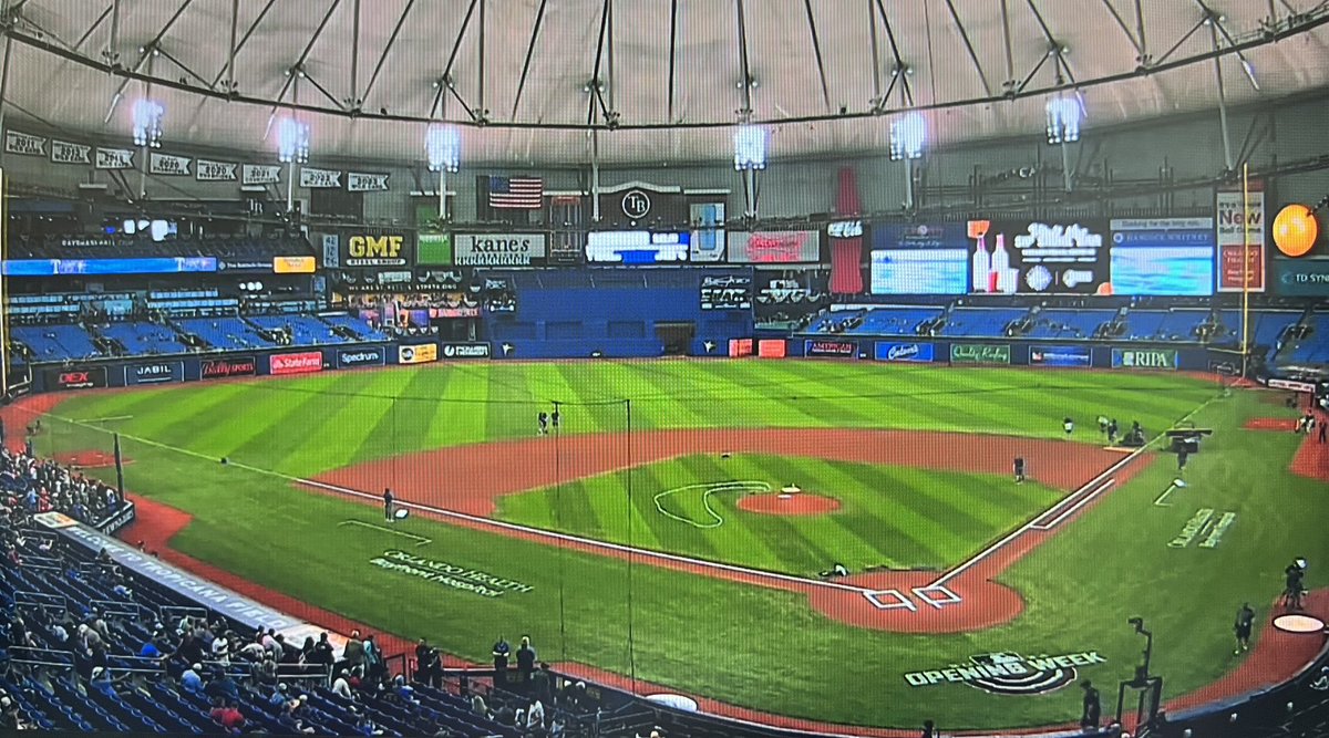 Los esperamos a la 1:10 p.m. ET. #RANGERS vs. #RAYS junto a Carlos Nava, @TapaNava, a través de ESPN+ en EE. UU., Star Plus Latinoamérica, y también ESPN 6 en el sur del continente y República Dominicana. #mlb #Dominicana #baseball #béisbol #MLBxESPN @StarPlusLA