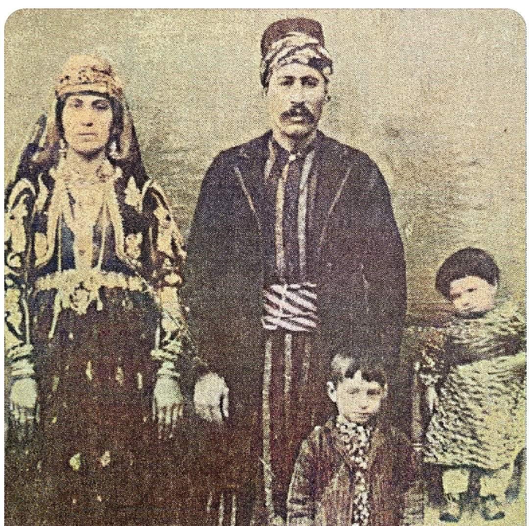 Christian Syriac Family in Urfa/Urhoy, before 1915. #assyrians #chaldeans Until 1923 or 1924, there were 800 Syriac families in Urfa/Urhoy and they migrated to Aleppo, Syria.