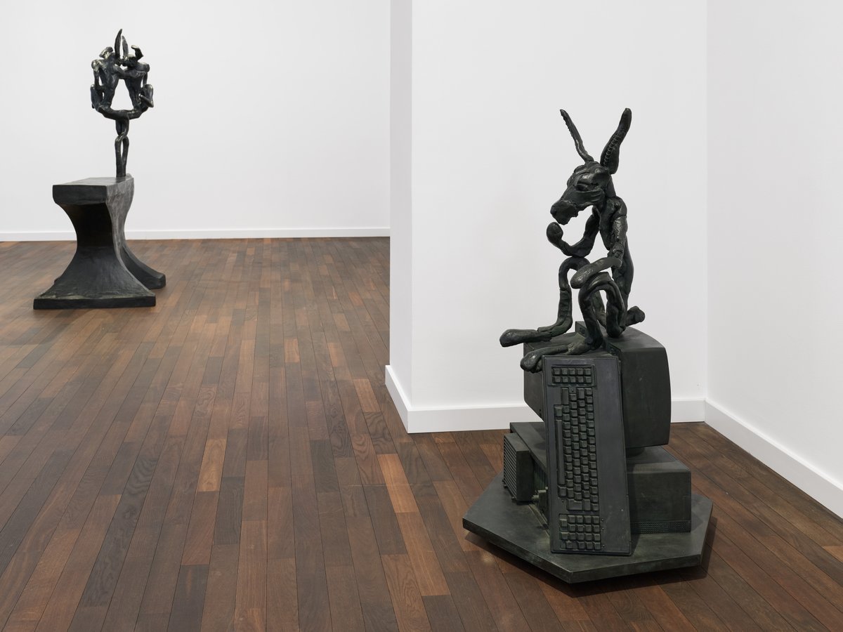 The anthropomorphic qualities of Flanagan’s hares make them a natural metaphor for the human condition. In his Nijinski hares, Rodin’s homage to the dancer gives inspiration along with Flanagan's experience of dancing. ‘Sculpture is always going on’ continues at @hetzlergallery.