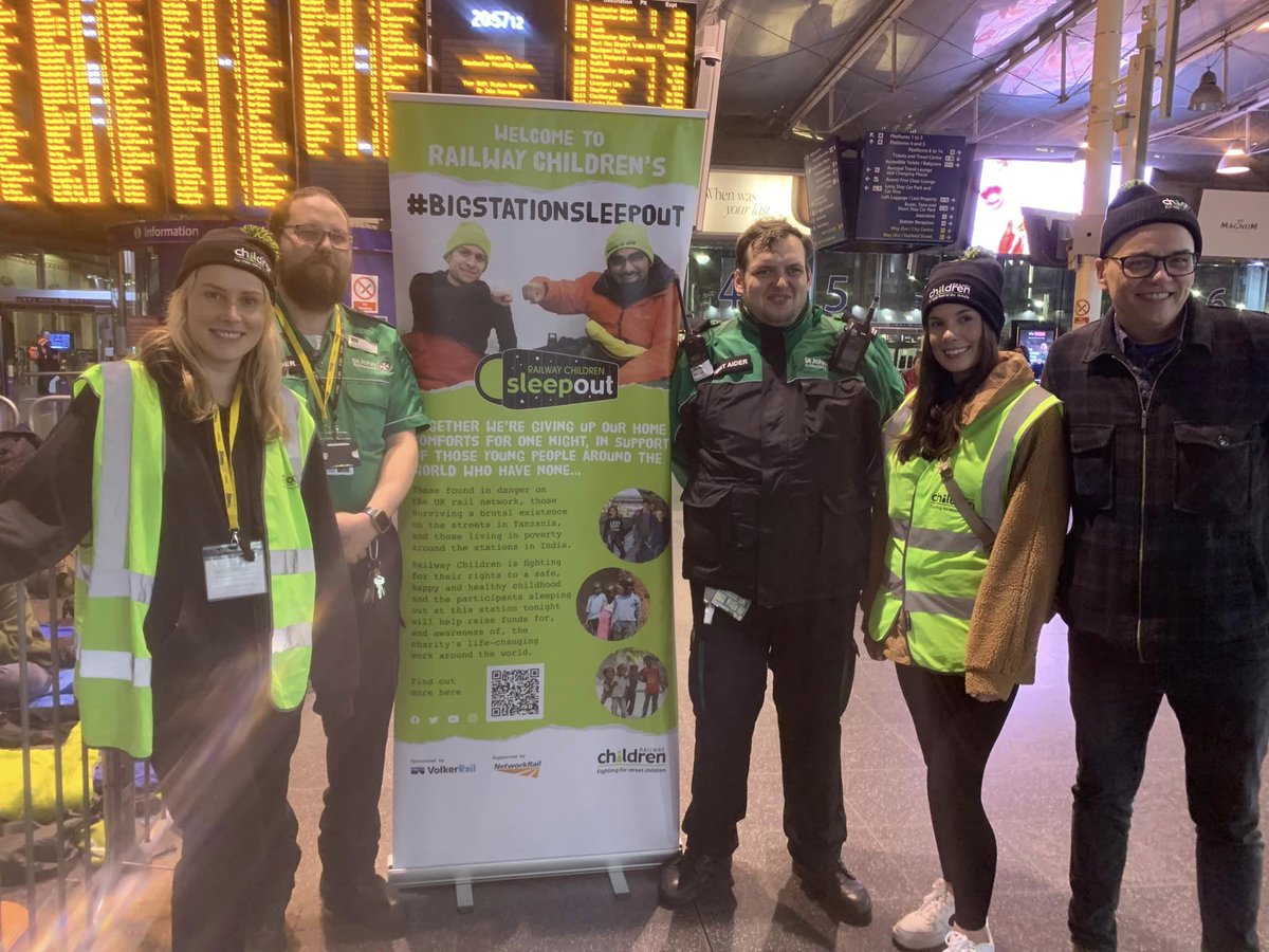 NWMike's tweet image. As April starts, it is a great time to reflect back on last month &amp;amp; celebrate some of the Greater Manchester volunteers who have gone above and beyond in March whose support has really stood out.
Adam &amp;amp; his amazing logistic team, along with Nate &amp;amp; his training team have created…