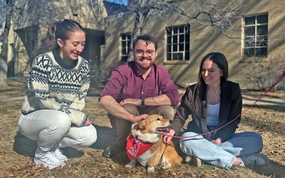 Take a break from your studies to say hello to some furry friends this Wednesday (4/10) from 1 – 2 pm outside of the Student Services Building. This “Destress with Pets” event is hosted by the @gscCSU & @HABIC_CSU. 🐕 Find more events like this at: graduateschool.colostate.edu/events