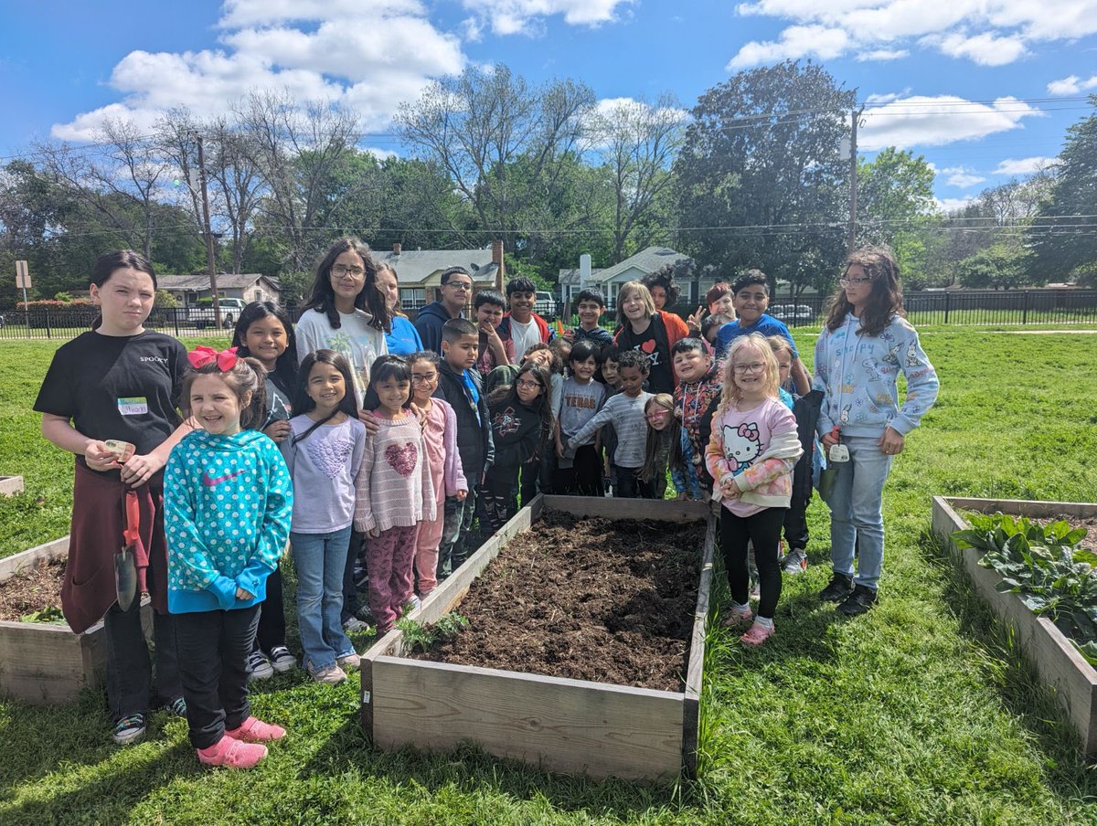 Remy McLaughlin tweet media