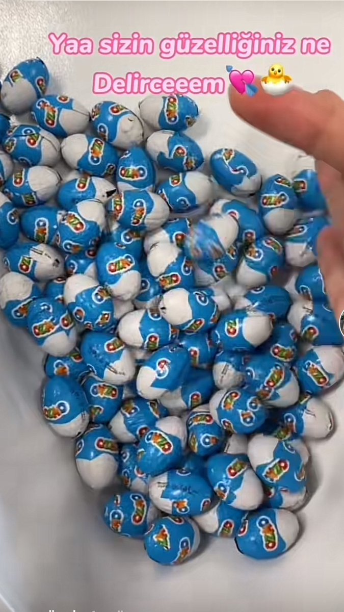 Şu çikolatadan bi tek ben mi bulamıyorummm yaaa🥹 çok güzeller bende istiyorummmmmm