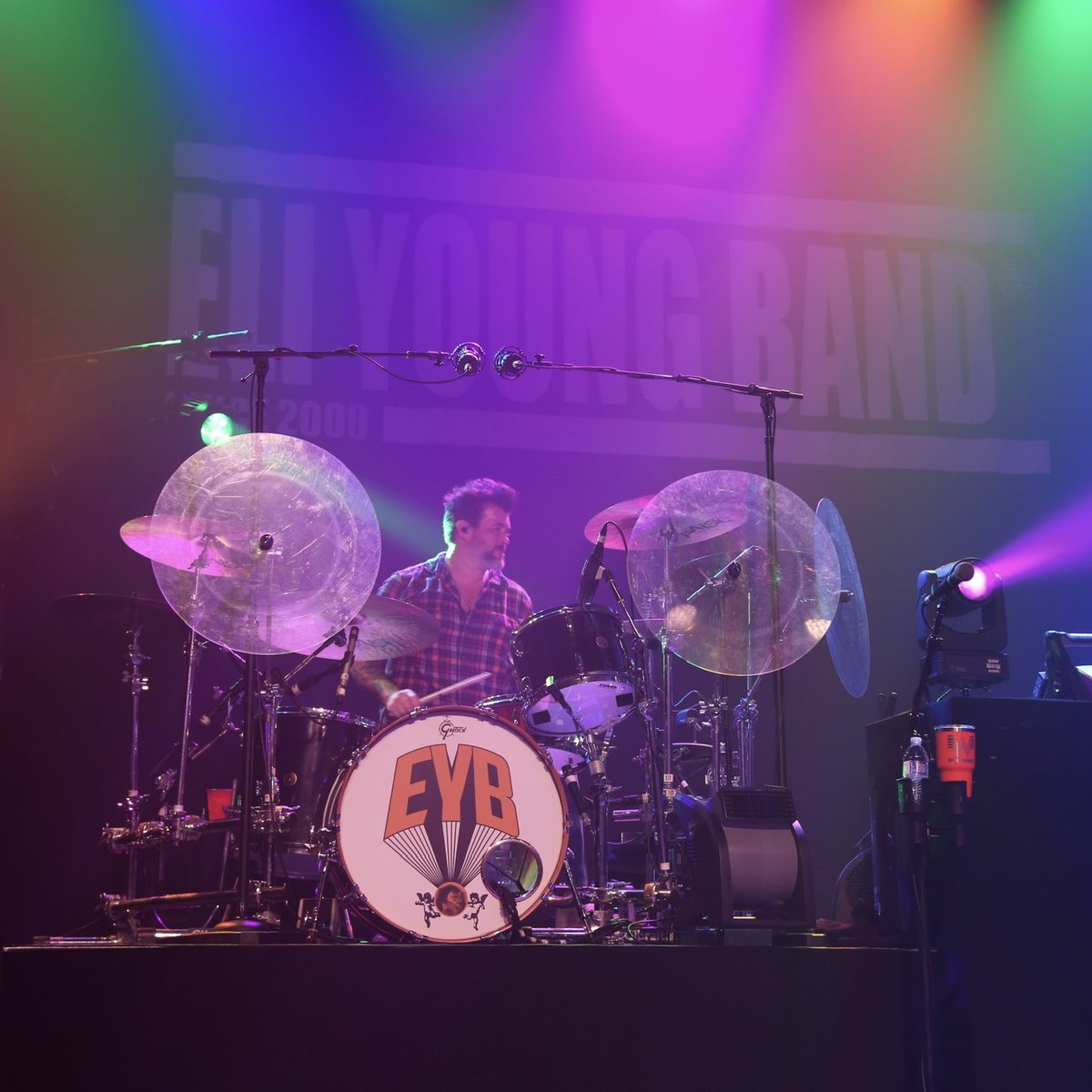 EliYoungBand tweet picture