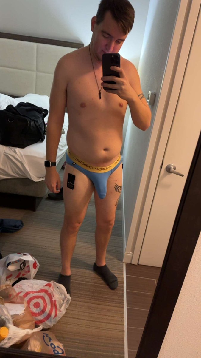 iakanajb's tweet photo. Gifted Andrew Christian https://t.co/8nNaOQzcJq