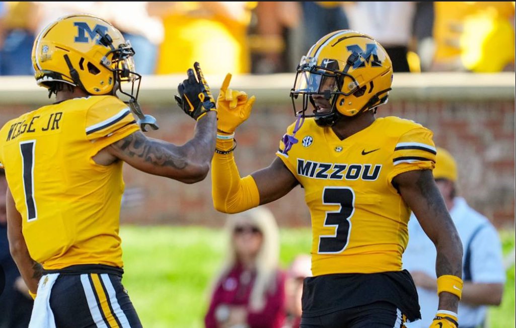 #AGTG Blessed to receive a offer from University of Missouri #Gotigers