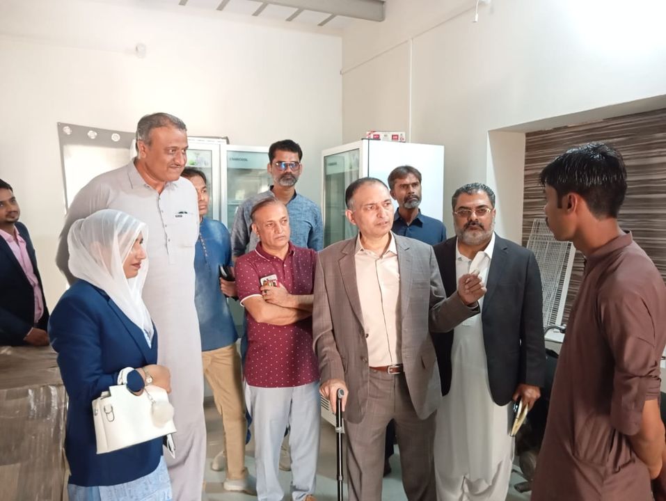 Dr. Imtiaz Bhatti, (Ph.D.) Director General, Directorate of Urban Policy and Strategic Planning (UP&amp;SP), Planning and Development Department, Govt: of Sindh, visited Small and Medium Enterprise set up in #Mithi, #Tharparkar, under GRASP project. Dr. Imitiaz Bhatti had