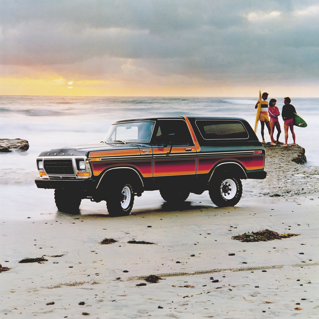 Some are genuine off-road utility vehicles, others geared towards a ‘lifestyle’ imagined or real. The original Ford Bronco is a key design in the history of the SUV.⁠ Images by Ford Archive. Stephen Bayley in The Road Rat Edition 16.🔗tinyurl.com/435py6y6
