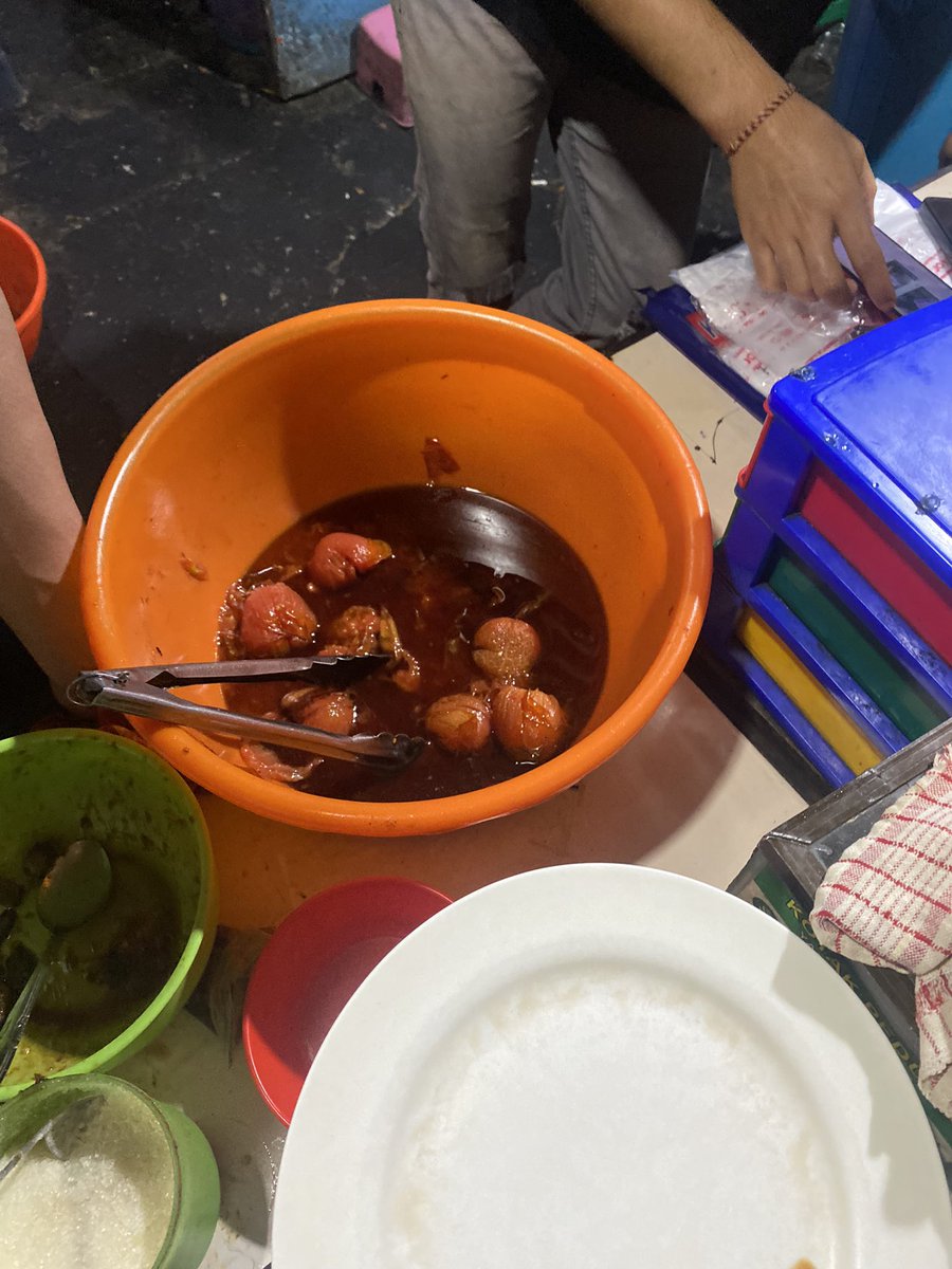 Bismahakim tweet media