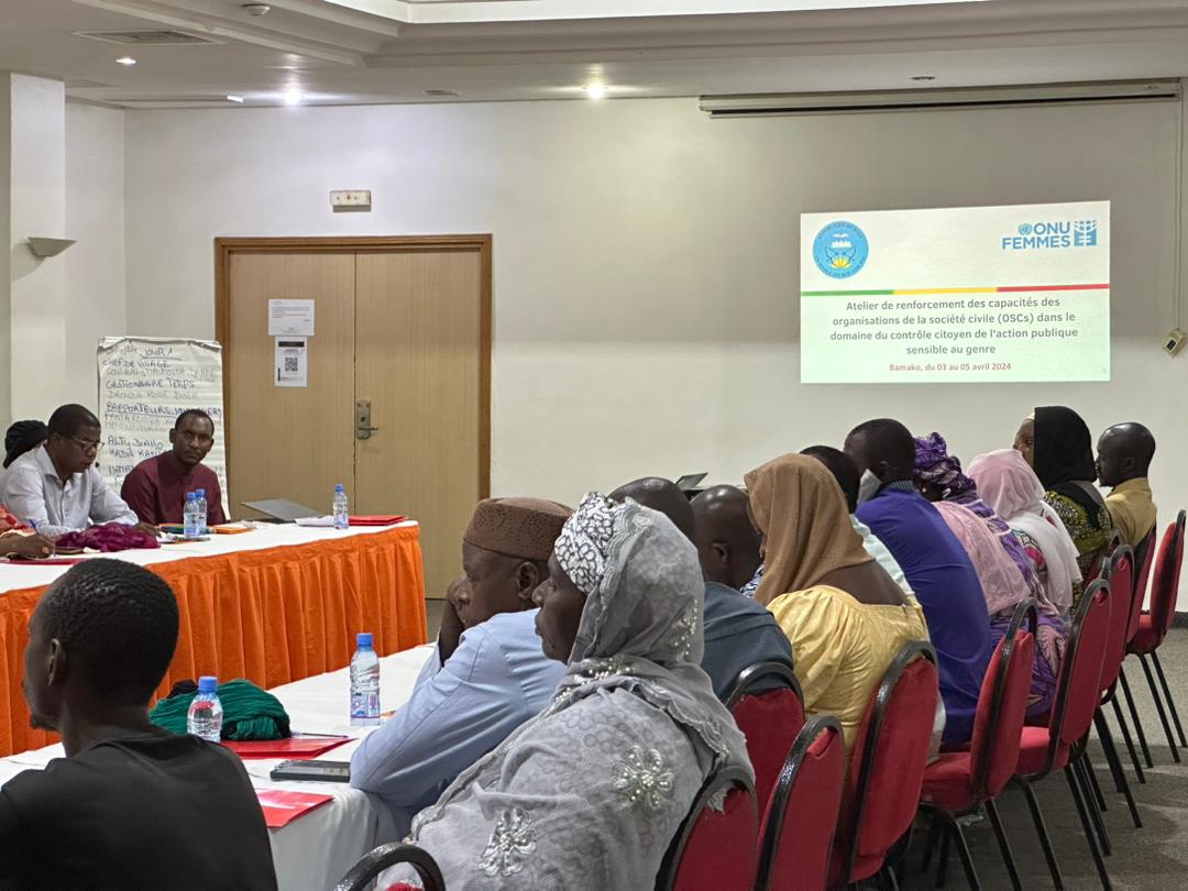 Pour une meilleure prise en compte des besoins spécifiques des🚺et des♂️dans la gouvernance et services publics, <a href="/onufemmesmali/">ONU Femmes au Mali</a> accompagne 4⃣0⃣acteurs/trices des #OSC de #Bko #Dioila #Koulikoro et #Ségou dans le domaine du contrôle citoyen de l'action publique sensible au genre.