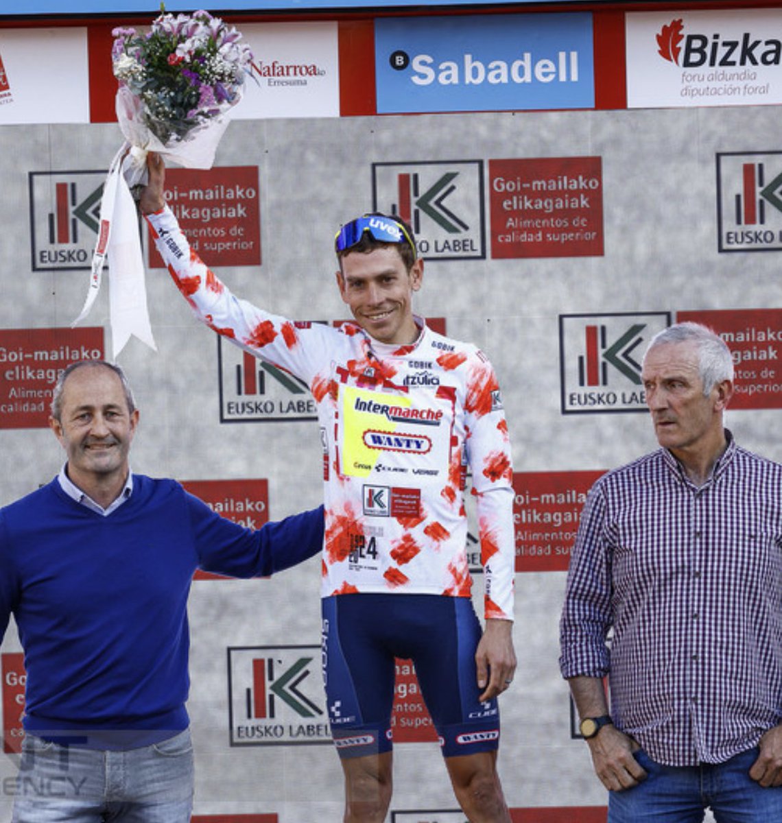 Louis Meintjes is King of the Mountain of Iztulia Basque Country ❤️🤍 #Itzulia24