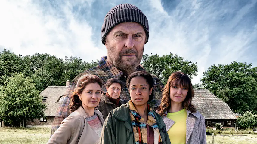 In de 8-delige #dramaserie #Zussen komen drie vrouwen (<a href="/MelodyKlaver/">Melody Klaver</a>, <a href="/JoyDelima_/">Joy Delima</a>&amp;Fockeline Ouwerkerk) na het overlijden van hun vader (<a href="/HuubWStapel/">Huub Stapel</a>) bij de notaris. Ze blijken halfzussen. De dorpsgeheimen en familie intriges ontvouwen zich. 
 
Vanavond om 20.30 uur <a href="/NPO1/">NPO 1</a>