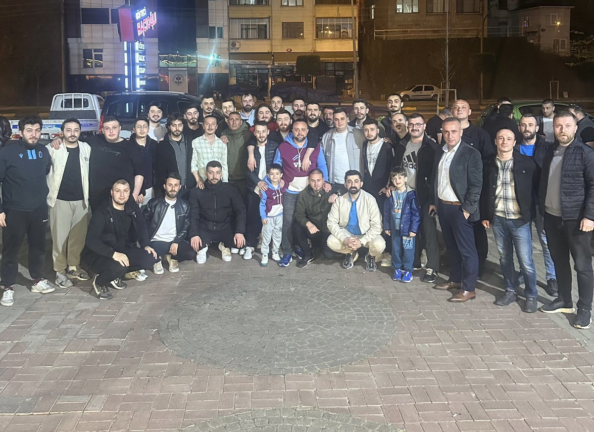 Grup üyelerimiz Trabzon’da iftarda bir araya geldi.