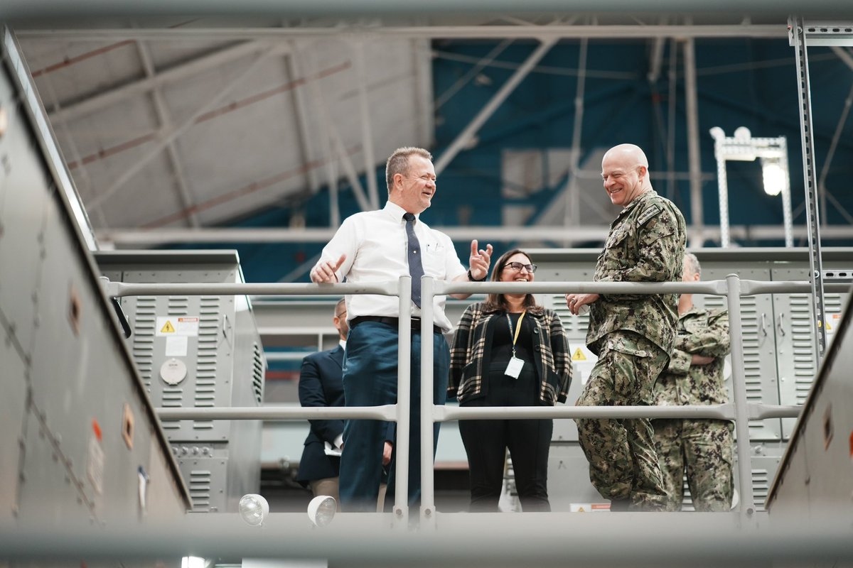 Yesterday were were honored to welcome Rear Adm. Tom Dickinson, Commander @NAVSEA Warfare Centers to Philadelphia. Thank you for joining us, sir! #TeamPhilly #NSWCPD #NAVSEA
