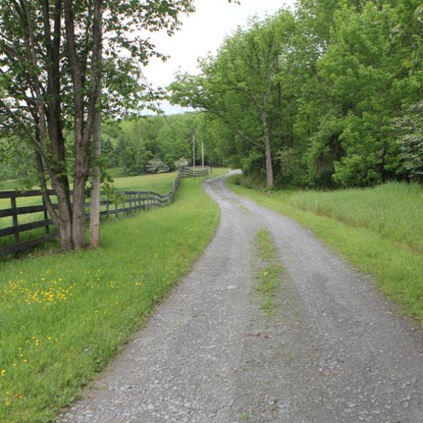 🌄 Mountain vibes, y'all,
So private, so cool,
Country vacations rule. 
zurl.co/4pI7 

#NatureEscape #green #freshair #PoconoMtns #airbnb #logcabin #cottage #countryvacay