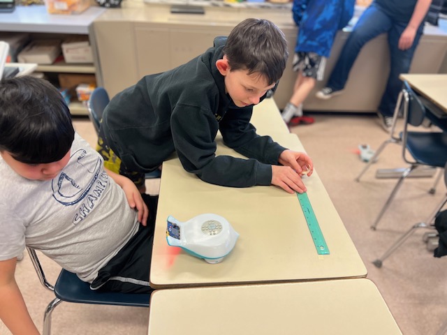 KralSarahM's tweet image. 🤖 Fifth graders at Blairsville Elementary, led by Mrs. Stile, are honing essential skills with the Finch robot! 🚀 Through hands-on learning, they're mastering problem-solving, critical thinking, and creativity. #BirdBrainTech #CodeJoy @RVSDSuper @RVSDBES