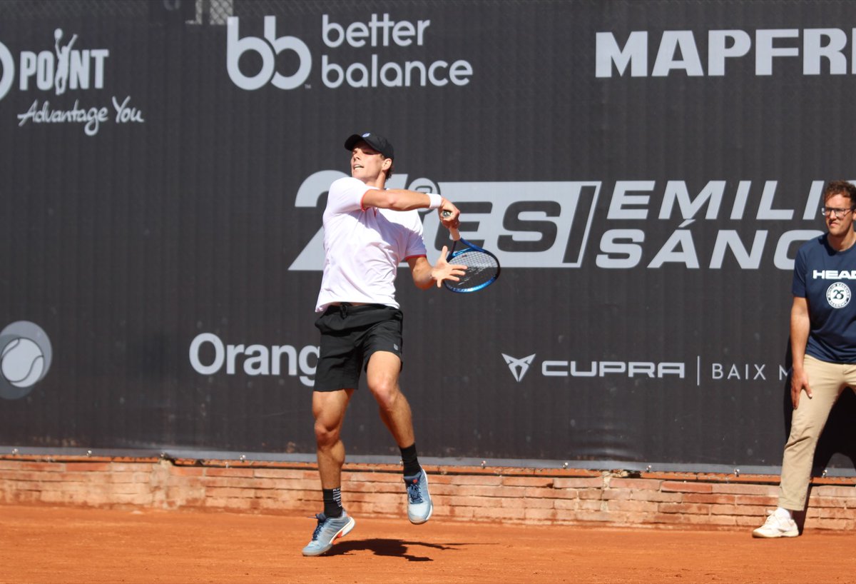 EmilioSanchezBn's tweet image. #recap #singles #doubles
For a place in last rounds...
▶️Thursday since 10.30 am.
🎾Challenger ATP Emilio Sanchez Academy by Waterdrop.
@atpchallengertour 
@FundacionESV
@rfetenis