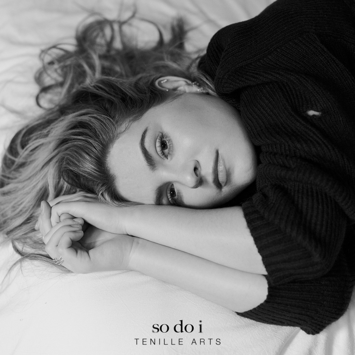 TenilleArts's tweet photo. #tobehonest comes out 1 month from todayβ¦ and tbh we have one more surprise for you! βSo Do Iβ is coming out on Fridayβ¦ it was written by @ddlovato @sadgirlsloan @kinghenry & @lauraveltz and I got lucky enough to be able to record it for the album - you'll LOVE it β€οΈβπ©Ή #sodoi https://t.co/POntvbnPFN