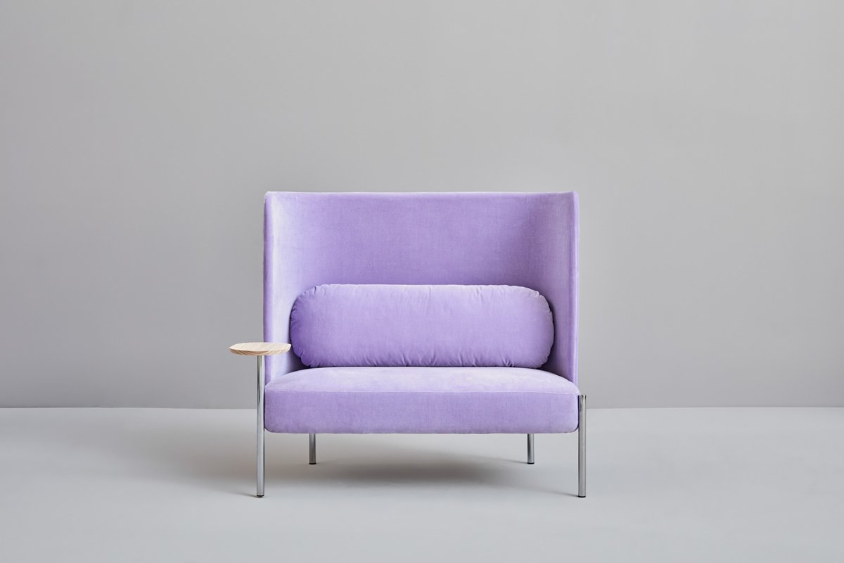 Ara sofa features a high-back design that adds a touch of privacy to your space, making it the perfect spot to unwind and relax.

#Perezochando #AraLoveseat #ContemporaryDesign #HomeDecor #interiordesign #furnitureideas #productideas #sofadesign