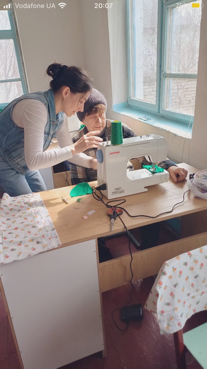 With UN Women support and 🇳🇴 financial assistance a sewing workshop was established in Anisiv, Chernihiv region, to unite the community and craft adaptive clothing for injured soldiers.#resilince #genderequality #wps