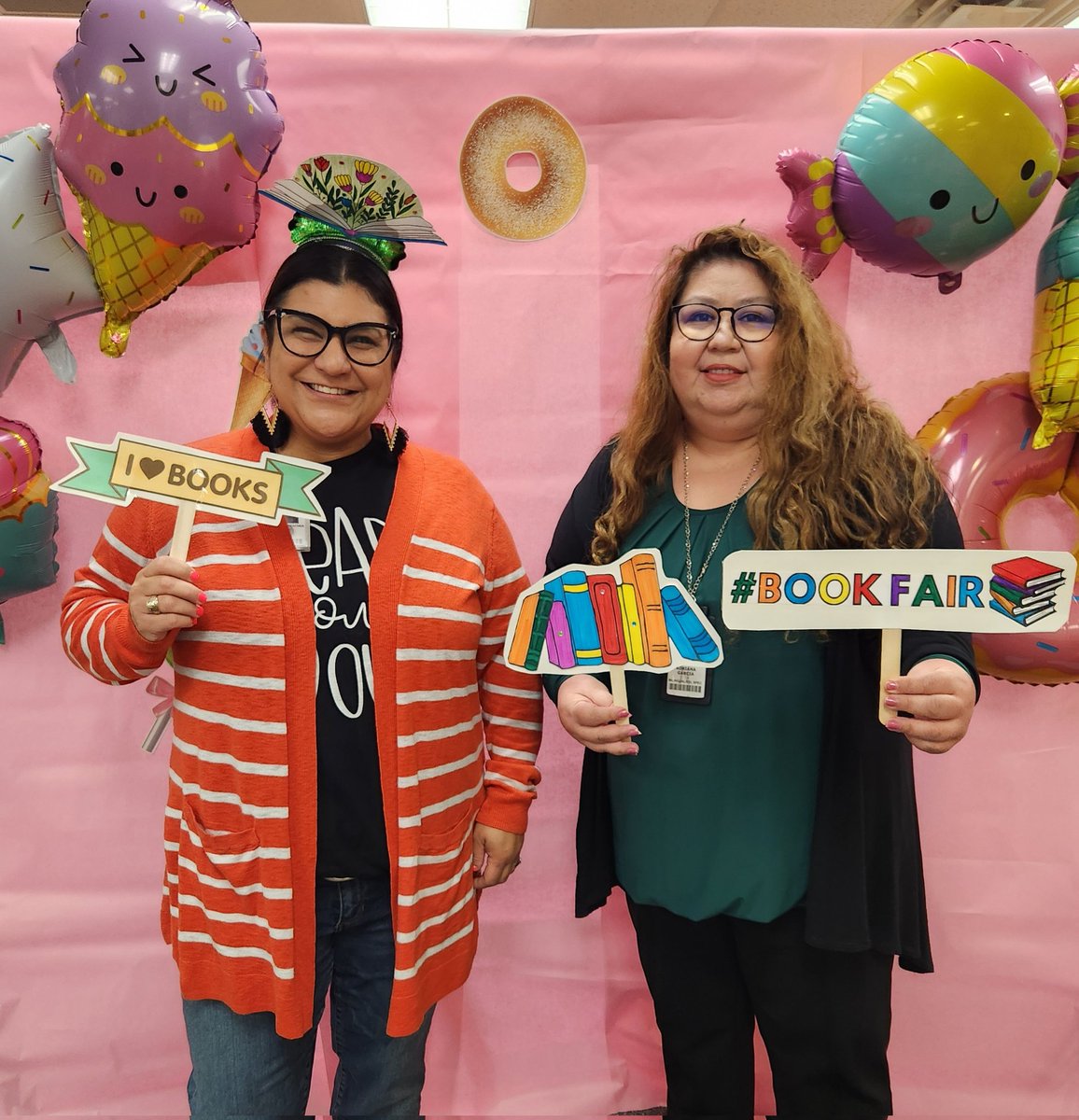 Thank you to all of our guest readers. Read Across America Week, and the book fair has been spectacular. <a href="/NISDVillarreal_/">Villarreal ES</a> <a href="/NISDLib/">NISDLibraryServices</a> <a href="/NISDPatNeff/">Pat Neff MS</a> <a href="/LisaKulka1/">Lisa Kulka</a>