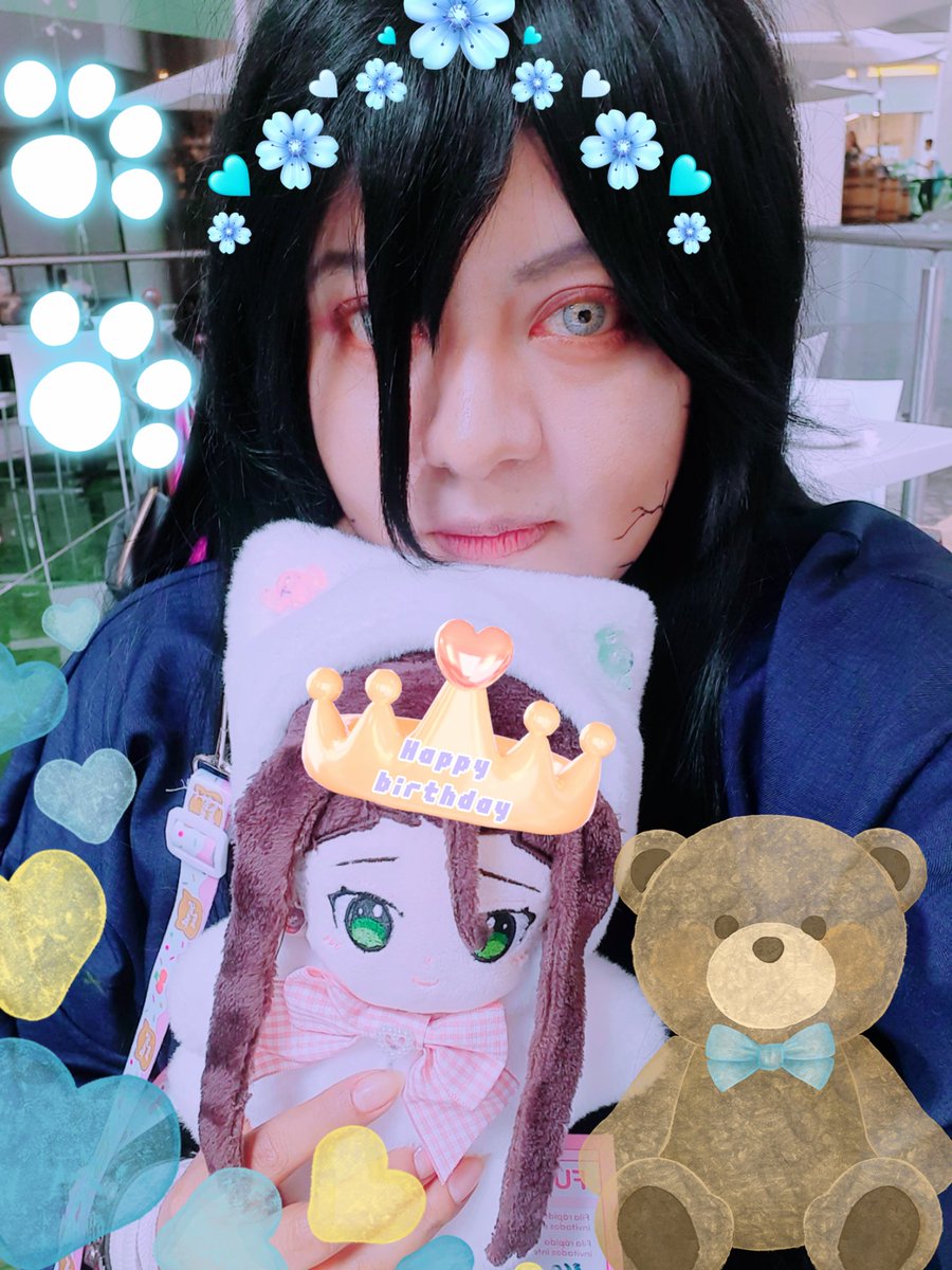 Un pequeño aporte para el evento de cumpleaños de #WenNing para el día 3: Plushies/Pets
Un general fantasma con un babyNing 🖤
#WenNing #MDZS #cosplay #HappyWenNingDay #魔道祖师 #温宁0411生日快乐 #温寧 #温宁 #MoDaoZuShi #WeiWuxian #HBDWenNing #SandSWenNing 
#WeiYing #魏无羡