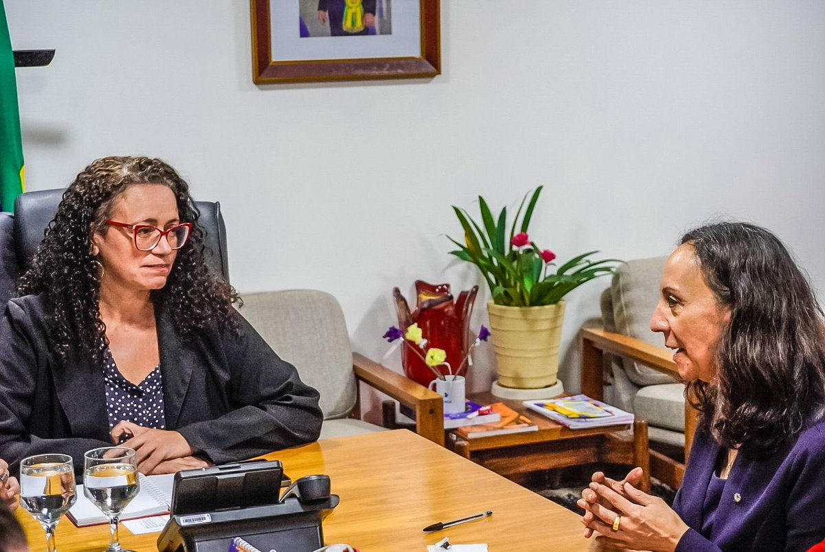 Recebemos a Sra. Martha Rubiano Skretteberg, Diretora Global para Clima e Desenvolvimento da Cáritas Noruega e representante do Secretariado Latinoamericano, que nos apresentou os interesses da Cáritas em iniciativas internacionais de ajuda humanitária e desenvolvimento…