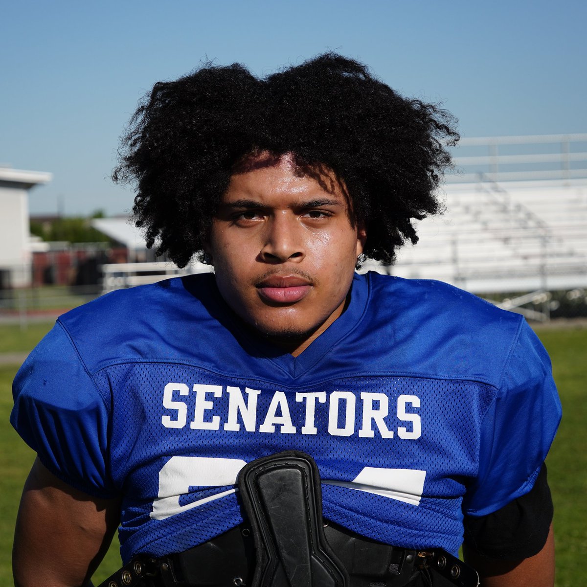 TheOldCoach's tweet photo. #SpringFootball24: KIPP Sunnyside
2025 RB Jermaine "Chop" Jackson is a physical, shifty back with great vision, who explodes out of the backfield. He also excels on defense at LB & is the only 2X state champion on the team. Put Jackson on your radar NOW! ⭐️
-Vision
-Power
- IQ https://t.co/dfJrJCTNlj