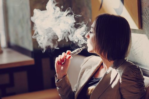 People who use e-cigarettes are significantly more likely to develop #heartfailure than nonusers, according to one of the largest prospective studies to date in this area. The findings are being presented at #ACC24 @ACCinTouch @yakoubenehasan Read More: buff.ly/3VDL5PA