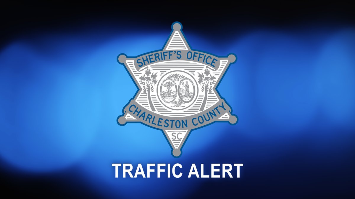 STORM DAMAGE: Betsy Kerrison Parkway EB on Johns Island is shut down due to a fallen tree. Deputies are on the scene. Right now, it is unknown how long the road will be closed for. We ask commuters to find a different route this afternoon. #chsnews