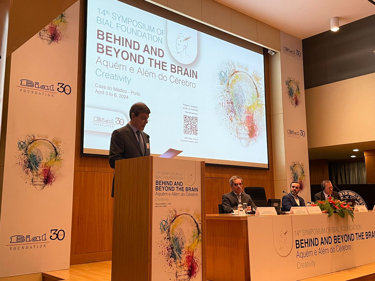 bialfoundation's tweet photo. 👤 Luís Portela, Chairman of the #BIALFoundation, made the honour of opening the event, highlighting the remarkable work of the Organizing Committee "for the excellent program they have given us, for the high level of competence, great dedication and enormous enthusiasm with which Professors @axelcleeremans, Etzel Cardeña, @mcastelobranco1, @ruimcosta, @rainergoebel, @Ste_fanSchmidt, and Carolina Watt (@KPUNews), have once again organized this symposium“.

🎓 @EdinburghUni, @frsFNRS, @crcnULB, @ULBruxelles, @UniFreiburg, @Uniklinik_Fr , @UnivdeCoimbra, @MaastrichtU, @allen_ai, @Columbia, @lunduniversity

#SymposiumBBB #BIALFoundation30Years #creativity