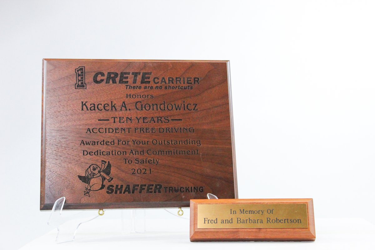 Rixstine1932's tweet image. Here at Rixstine Recognition, we create high-quality, custom plaques for every occasion. Order one today and let us bring your vision to life! #rixstinerecognized #customplaques