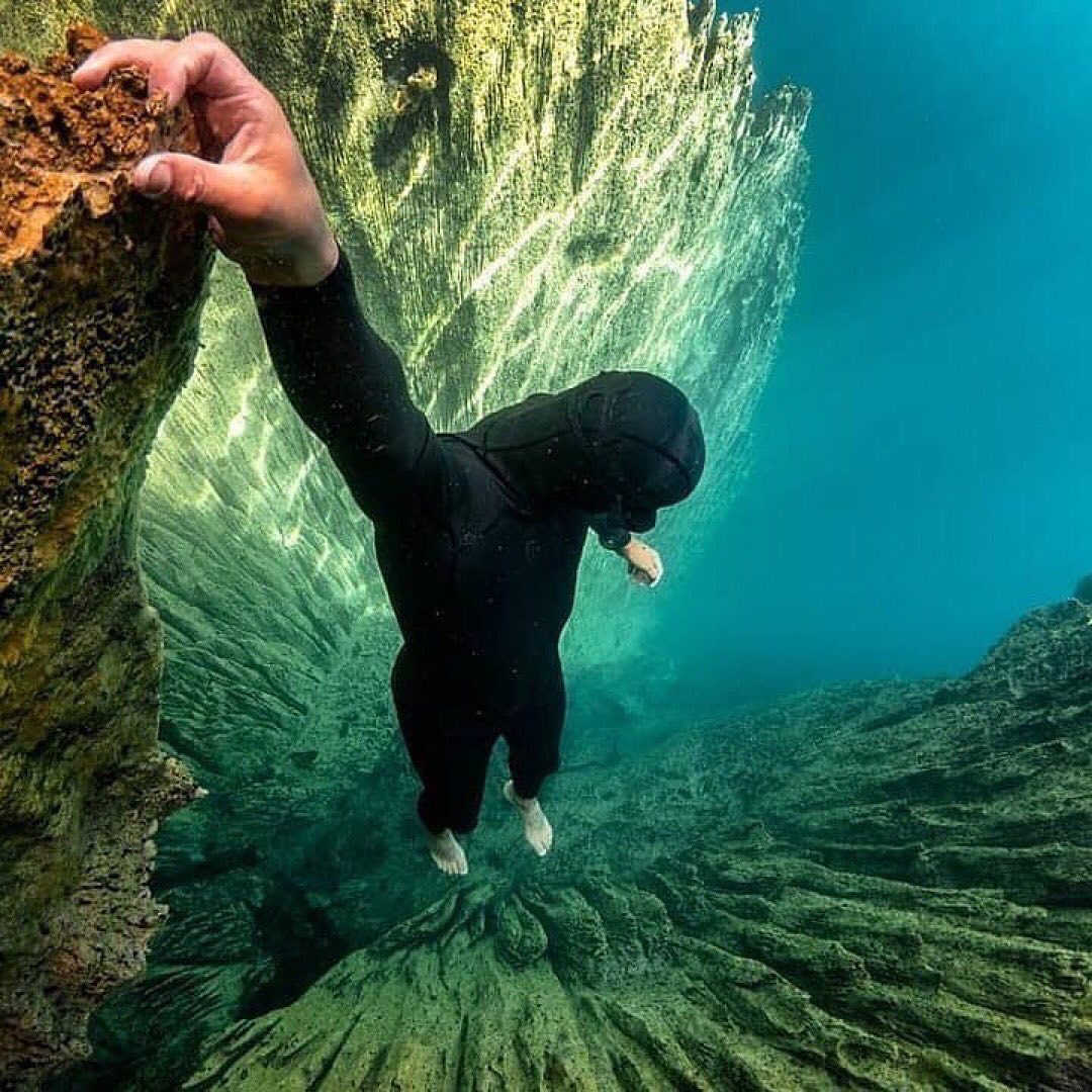 Having fear is not cowardice, but not beating the fear, it is cowardice.
-

#diving #divingtrip #divingboard #divinglife #divingdeep #divingwatch #divingisfun #divingday #divingin #divingshop #scubadiving #scubadivinglife #scubadivingwomen