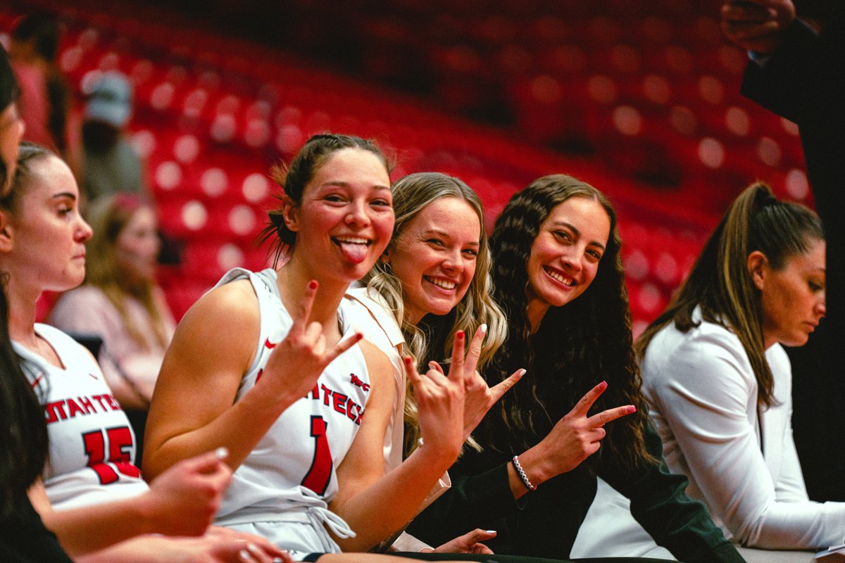 Shouting out our ladies on National Student Athlete Day!🏀🙌 #utahtechblazers | #nationalstudentathleteday