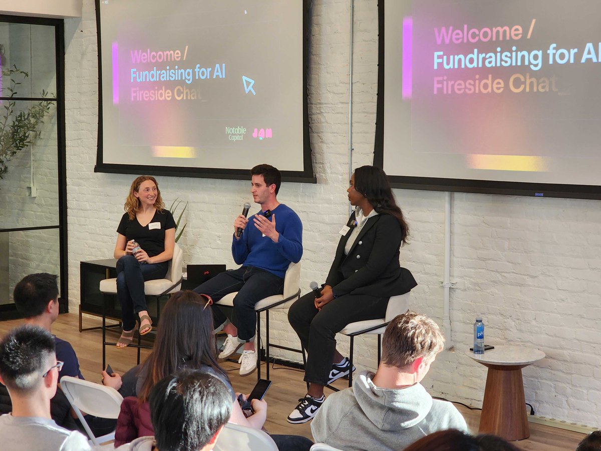 notablecap's tweet photo. Loved seeing a full house last night for our inaugural community event as Notable Capital!

Thanks to @jamdotdev CEO @thedanigrant for emceeing with investors @chelcietay and @dan_cahana, who covered everything from the do’s and don’ts of pitching to top #AI fundraising myths. 🚀 https://t.co/Whwdr8gmVC