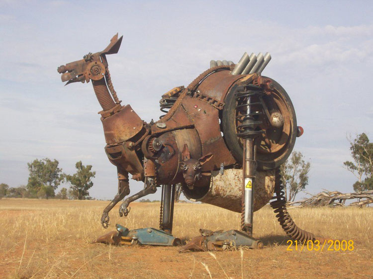 I think this is supposed to be a kangaroo