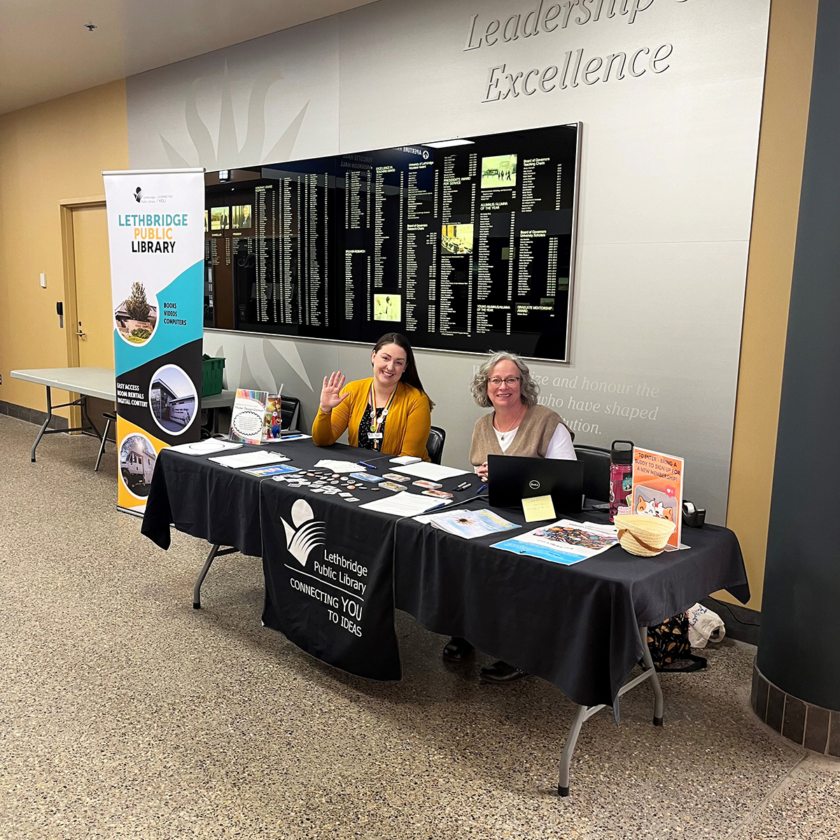 ulethlibrary's tweet image. Be sure to visit our friends from @lethlib to learn about their services and sign-up for your FREE membership in the Hall of Honour at the Library Building until 3pm today! 📚📀🙂

#ULethbridge #yql #LethLib #Lethbridge