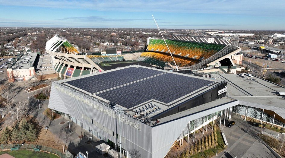 ACO Canada (@canadaaco) on Twitter photo A newly installed solar photovoltaic array at Commonwealth Recreation Centre in downtown #Edmonton, designed by <a href="/DIALOG/">DIALOG</a>, is now operating with 1,128 panels that cover an area of 40,760 square feet.– via <a href="/REMINetwork/">REMI Network</a>
reminetwork.com/articles/solar… A newly installed solar photovoltaic array at Commonwealth Recreation Centre in downtown #Edmonton, designed by <a href="/DIALOG/">DIALOG</a>, is now operating with 1,128 panels that cover an area of 40,760 square feet.– via <a href="/REMINetwork/">REMI Network</a>
reminetwork.com/articles/solar…