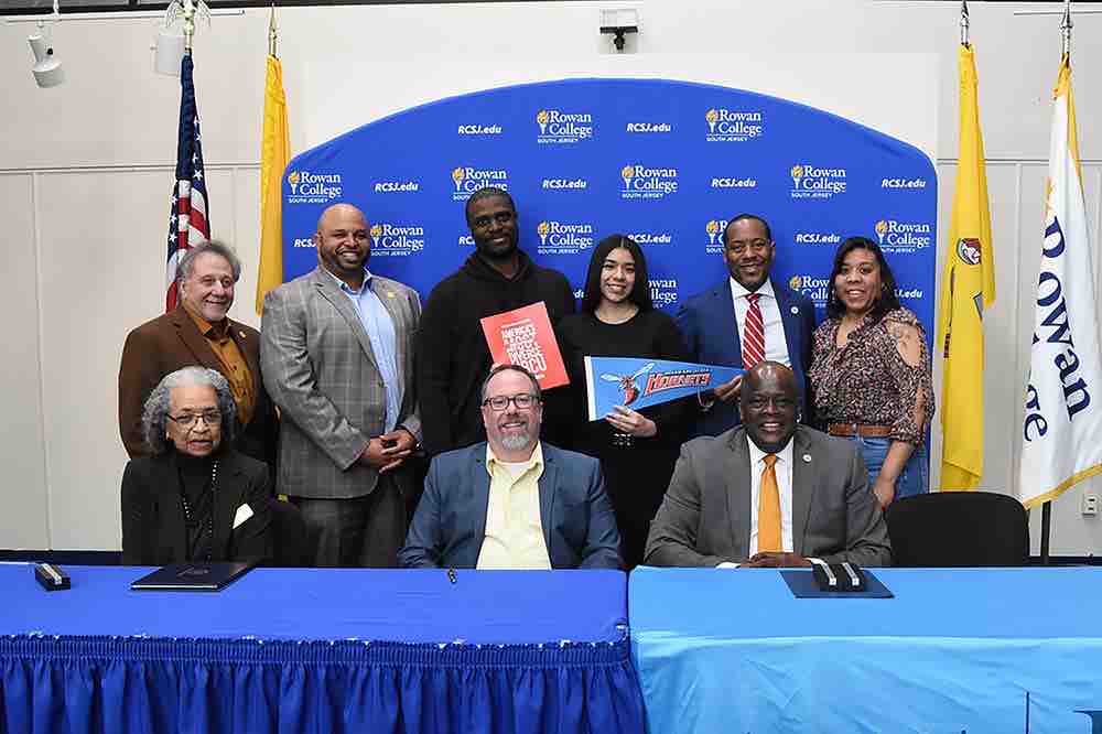 Delaware State University and Rowan College of South Jersey recently signed an agreement that could result in more New Jersey students completing their bachelor’s degrees at DSU. ow.ly/bPFP50R7Lpq