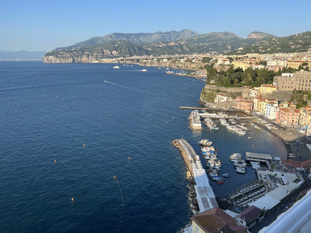 BrokeClockFi's tweet photo. @NukeCapital ❤️ Sorrento 👊🏼 https://t.co/sstK84ct31