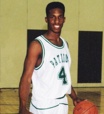 ‘The King of Park Hill’ is a Hall of Famer! 🏀

Congrats <a href="/1MrBigShot/">Chauncey Billups</a> 👊💪 #9sports