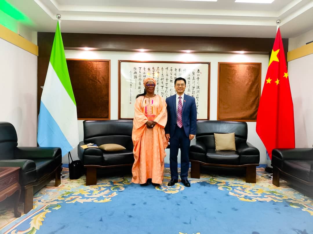 Min. @IsataMahoi had a productive discussion with H.E. Wang Qing, the Chinese Ambassador, focusing on advancing support for sexual gender-based victims in our nation.Together, they're committed to improving facilities and welfare to ensure a safer, inclusive society for all. #GBV