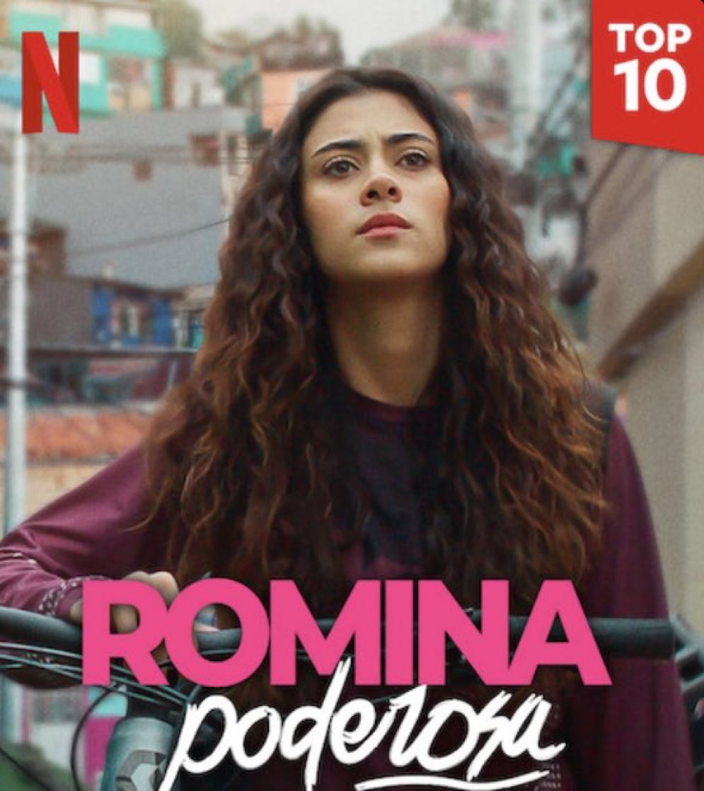 TodoSalseos's tweet image. Lo enganchadísimo que estoy a esto y lo enamorado que estoy de Calidoso 😂😂😍 #RominaPoderosa