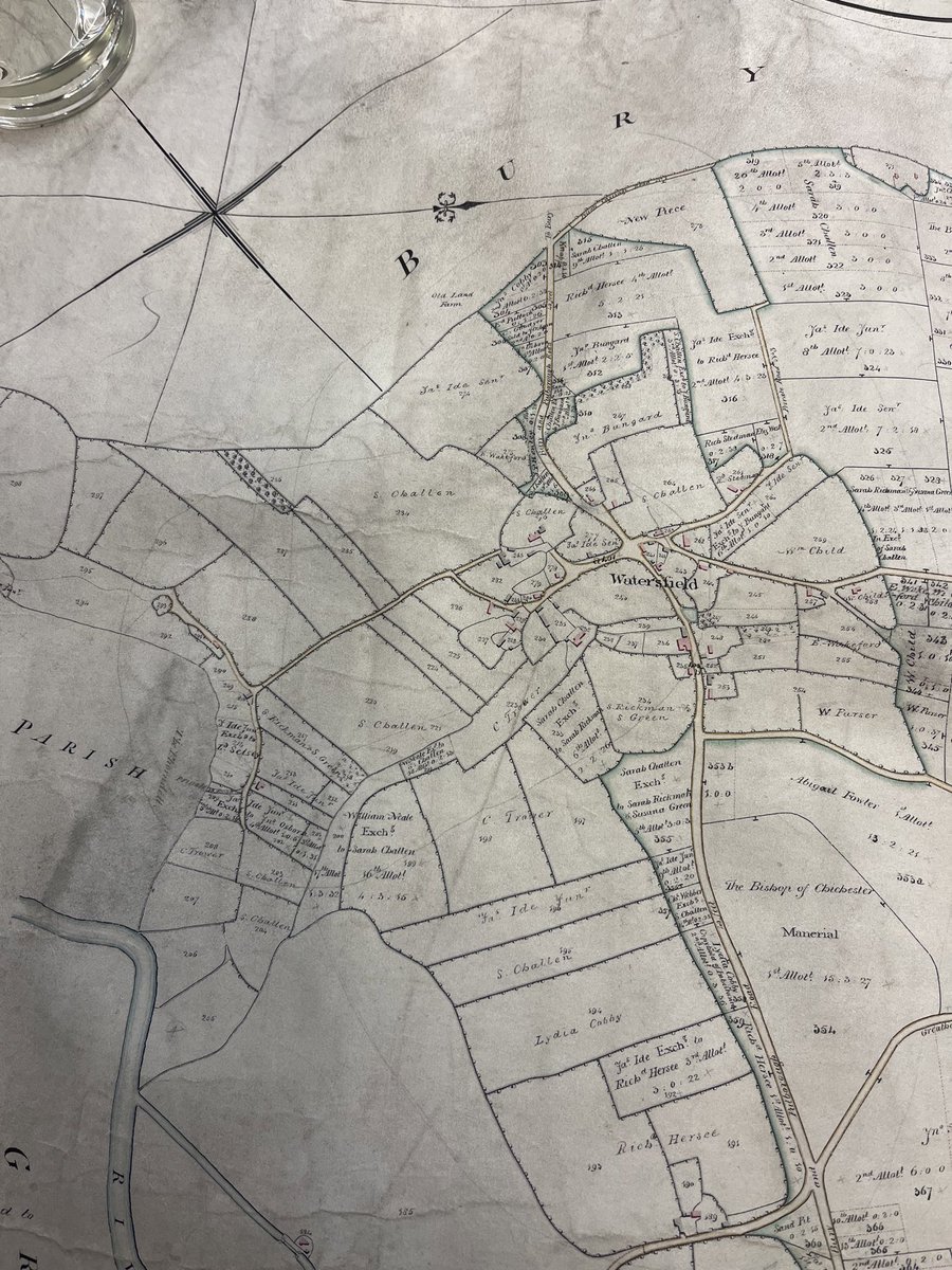 Met up with my #Sussex customers today to review progress on the Elizabethan cottage. It was great to find out they know who lives in other properties owned by the family who owned their cottage #Neighbours #agoodnatter #Sussex #HouseHistory #genealogy @AGRAGenealogy