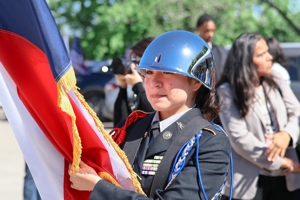 A heartfelt thank you to the students from @ChavezHS_HISD for joining us on this special day. Vanessa was a student at Chavez HS, and their presence made this occasion even more meaningful