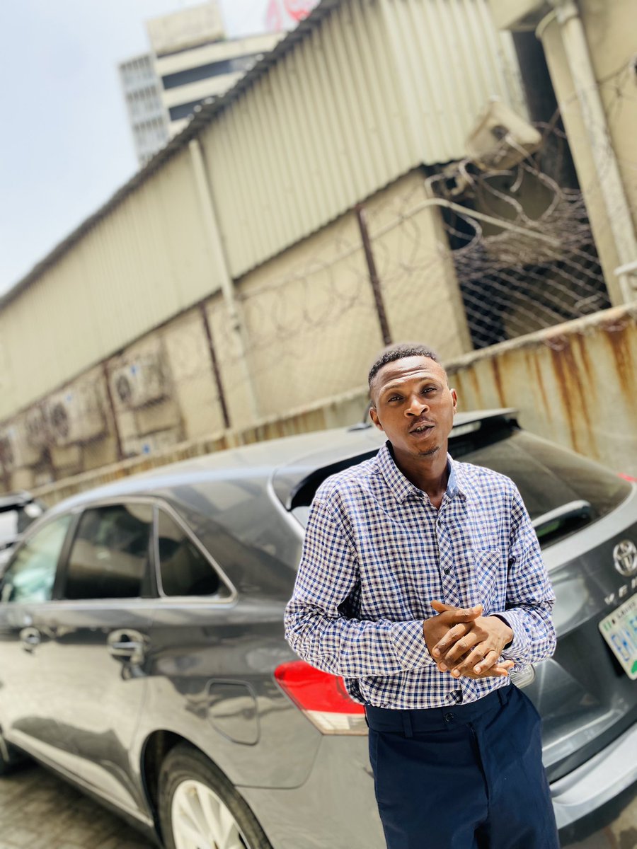 JayWisdom19's tweet photo. and again, this month of April we are gonna make lot of money ! 

#LifeOfACivilEngineer 

Pant from the best tailor @chrizapparel https://t.co/Ncx0CSJzKD